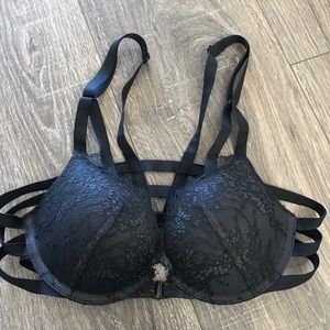 Victoria’s Secret Front-Close bra